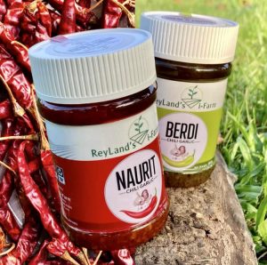 Naurit and Berdi Chili Garlic Oil Zambales